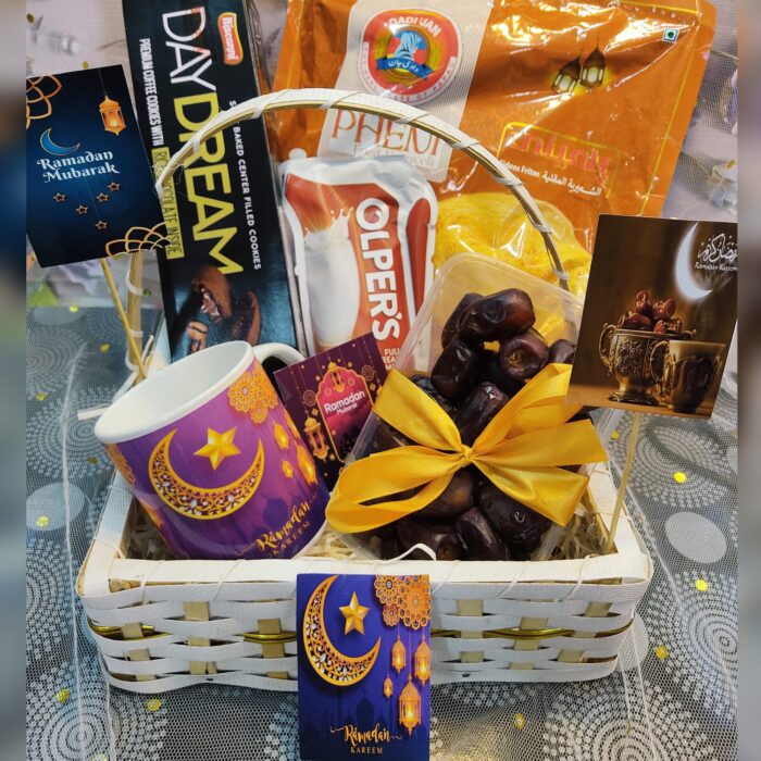 Eid and 14 August gift basket for her with personalized items, chocolates, and patriotic accessories – festive hamper for women