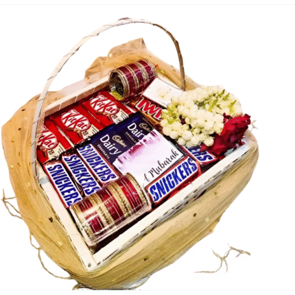 Premium gift basket with sweets, candles, and custom items – stylish hamper for any celebration or event