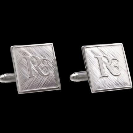 Customized jewellery with name necklace, bracelet, and engraved pendant – personalized gift for her