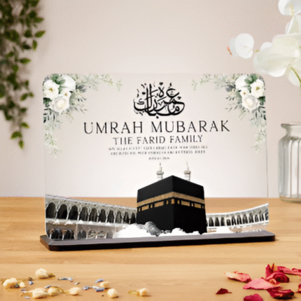 Islamic Hajj and Umrah gift set with prayer beads, customized items, and Islamic essentials – perfect spiritual gift for returning pilgrims